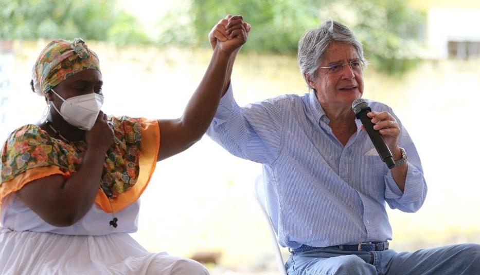 El presidente Guillermo Lasso inauguró el sábado 4 de septiembre el proyecto Teatro del Barrio en Esmeraldas. Foto: Flickr Presidencia