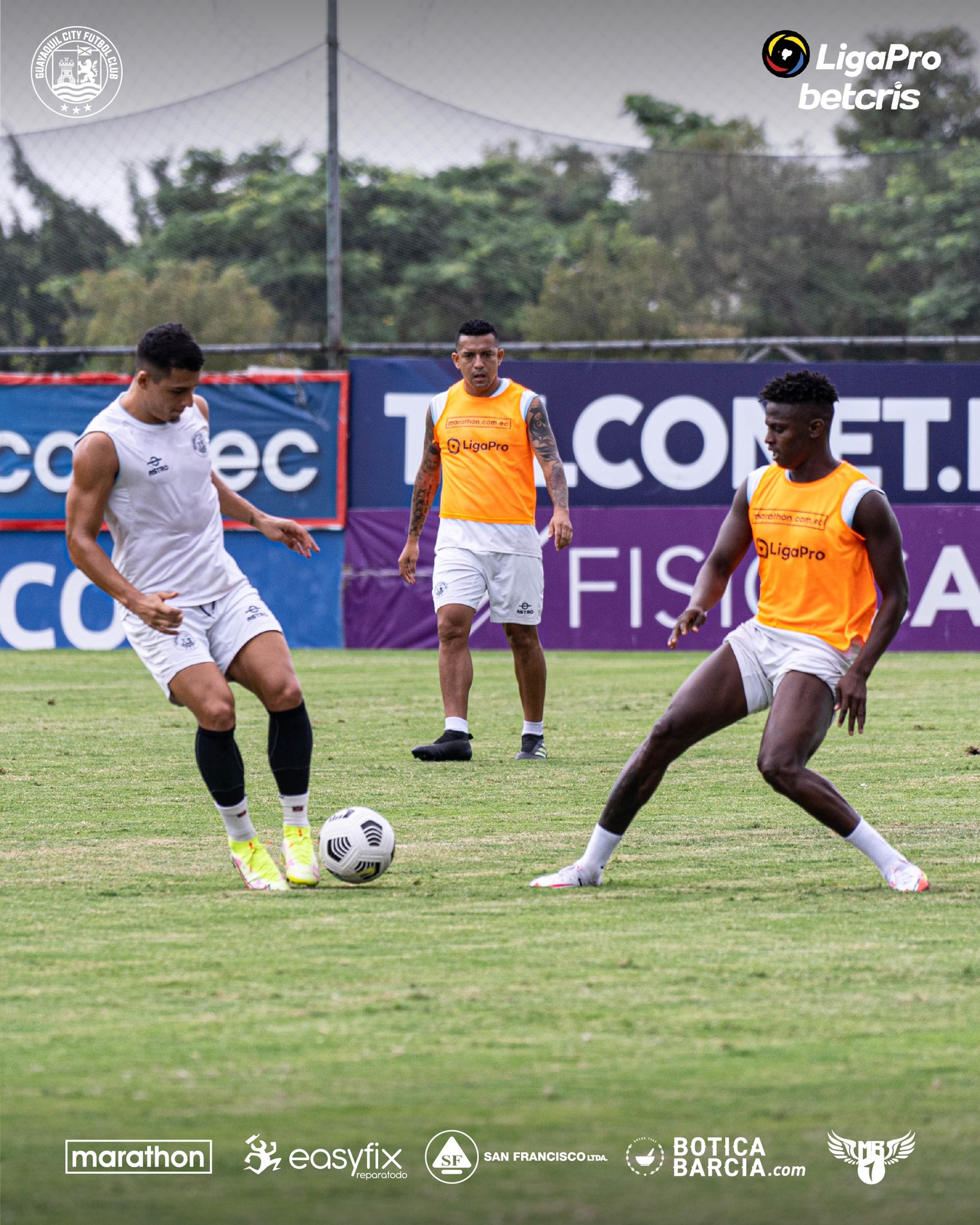 Los jugadores del Guayaquil City, en uno de los entrenamientos previo l cotejo ante Olmedo, en el que se impusieron 4-2. Foto: Twitter de Guayaquil City