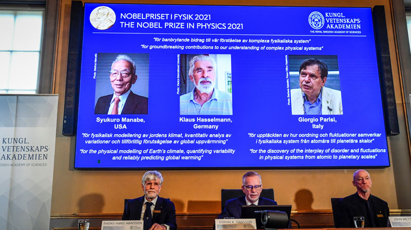 Los científicos Syukuro Manabe, Klaus Hasselmann y Giorgio Parisi obtuvieron el galardón del Premio Nobel de Física este 2021. Foto: EFE