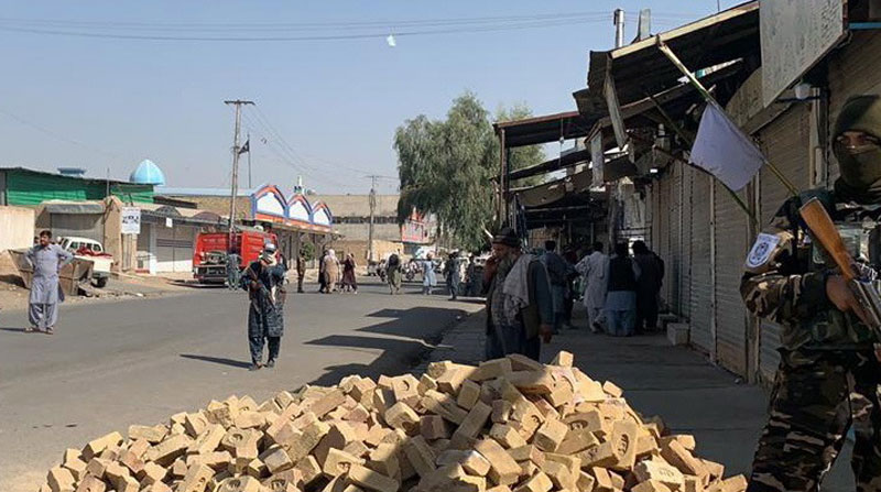 El atentado es el segundo que se registra en una mezquita de la minoría chií, en Afganistán. Foto: EFE