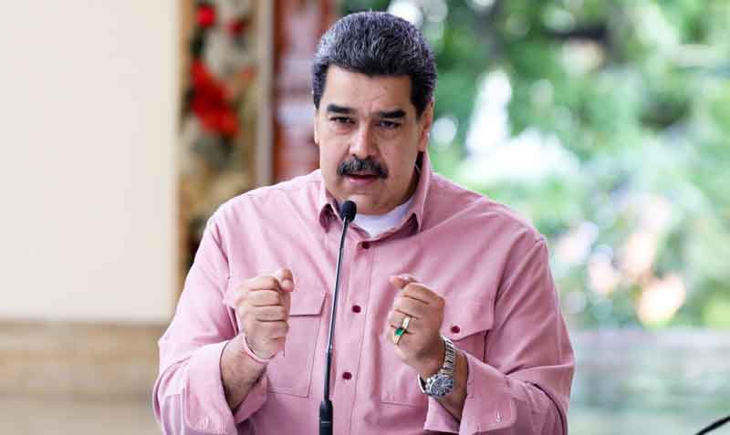 "Estamos indignados y protestando y enfrentando la injusticia", dijo Nicolás Maduro tras la extradición de Álex Saab. Foto: EFE / Prensa Miraflores
