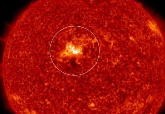 Las tormentas solares son grandes masas de partículas magnetizadas que viajan por el espacio desde las estrellas hasta alcanzar la Tierra. Foto: NASA
