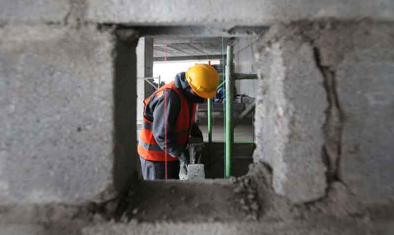 Un 60% de los trabajadores de la construcción se encuentra en la informalidad. Foto: Julio Estrella / archivo / EL COMERCIO