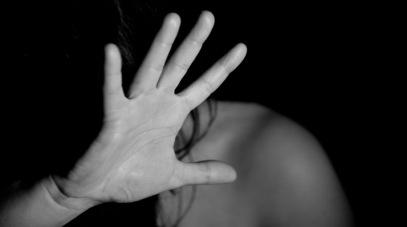 Imagen Referencial. Las mujeres que han sido víctimas de violencia de género en el contexto de pareja pueden inscribirse con un formulario. Foto: Pixabay.