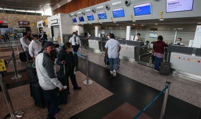 Las medidas de restricción para viajeros se están actualizando constantemente. Foto: archivo / EL COMERCIO