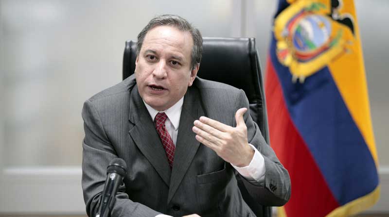 Cueva dijo que Ecuador tiene vocación de regresar gradualmente a los mercados internacionales de capitales. Foto: Archivo / EL COMERCIO