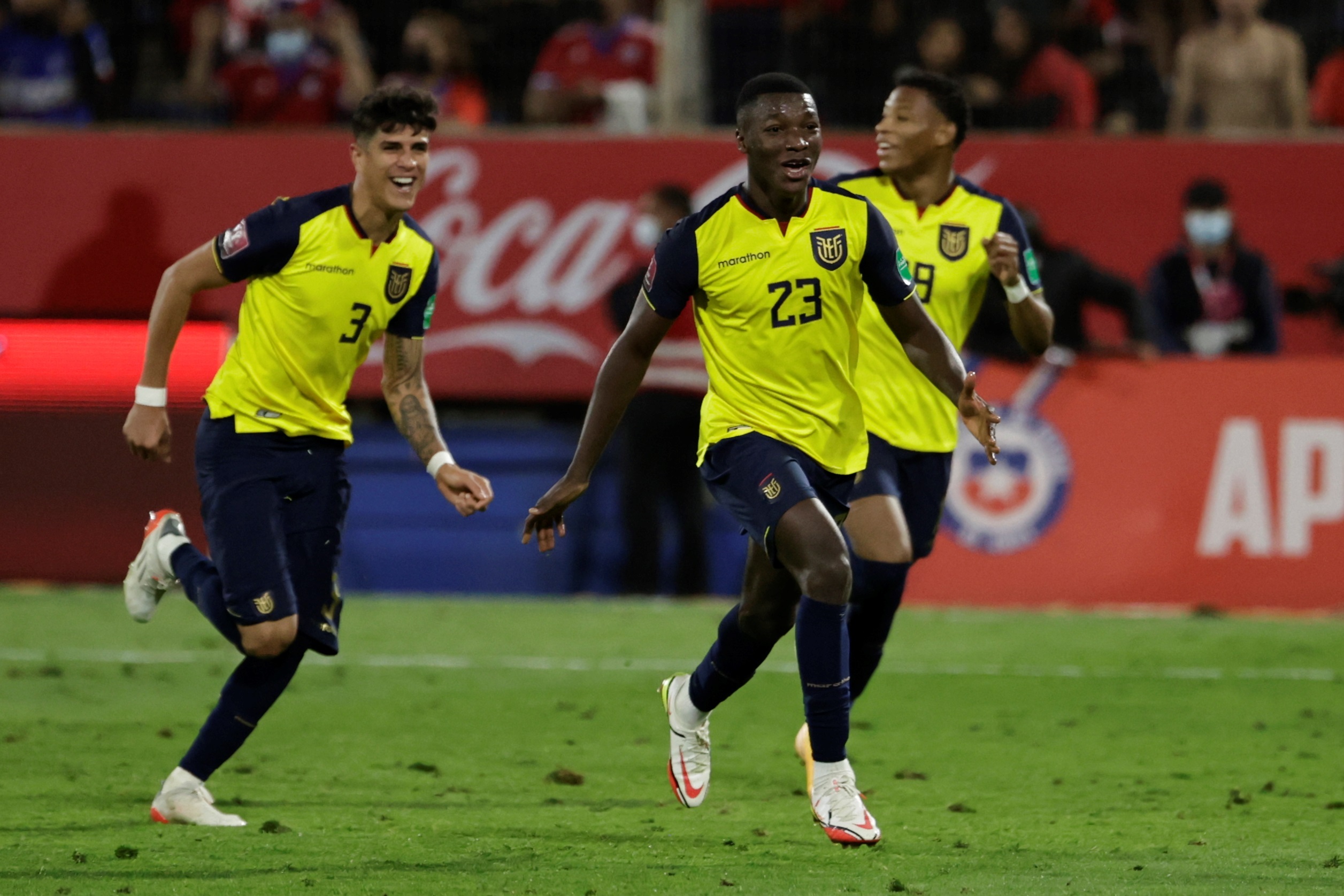 Moisés Caicedo celebra un gol con la selección de Ecuador. 'Niño Moi' es uno de los jugadores claves de la Tri para el Mundial Qatar 2022. Foto: EFE