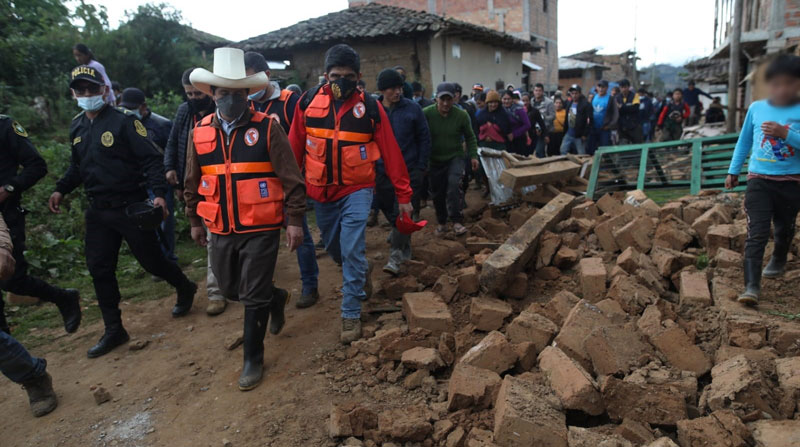 2 400 personas resultaron damnificadas por el sismo de 7.5 en Perú. Foto: Europa Press