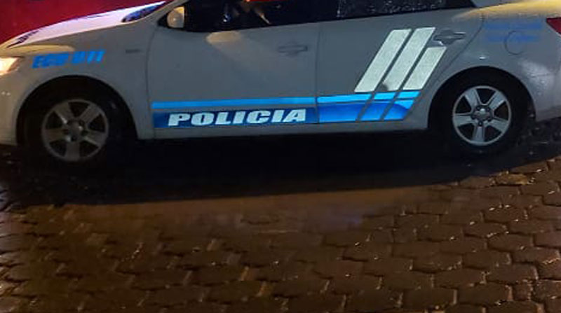 Imagen referencial. Unidades de la Policía llegaron al lugar del asesinato, en el sur de Quito. Foto: Twitter Policía Ecuador
