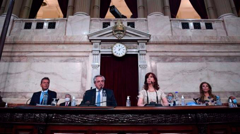 Imagen de archivo del presidente de Argentina, Alberto Fernández, y la vicepresidenta, Cristina Kirchner. Foto: Tomado de Agencia Europa Press