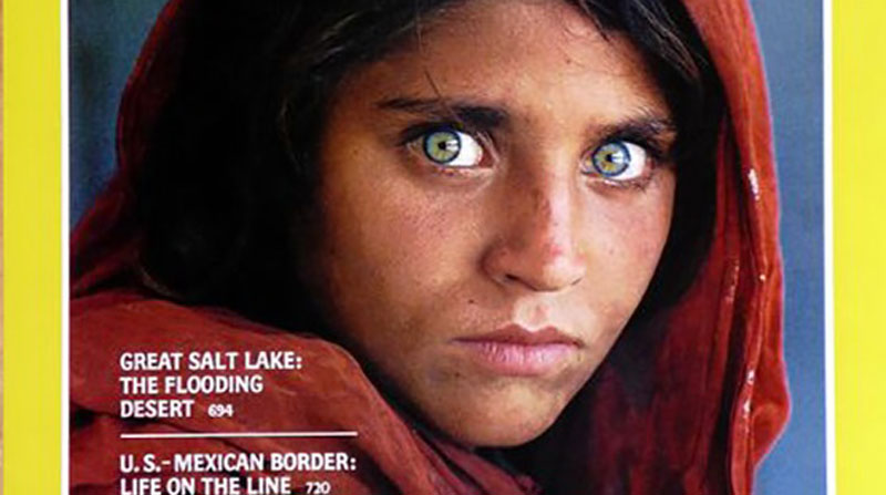Italia concede asilo a Sharbat Gula, la 'niña afgana' que fue portada de 'National Geographic' en 1985. Foto: Europa Press