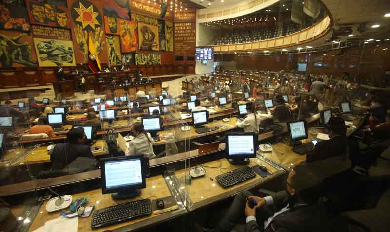En la Asamblea, la mayoría de bancadas se desmarcó de las conclusiones de la Comisión de Garantías Constitucionales. Foto: archivo / EL COMERCIO