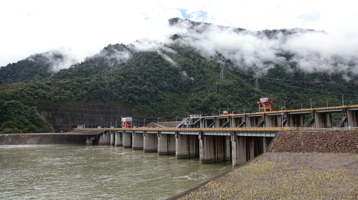 La erosión regresiva del río Coca pone en riesgo las obras de captación de agua de la central hidroeléctrica Coca Codo Sinclair. Foto: Patricio Terán / EL COMERCIO