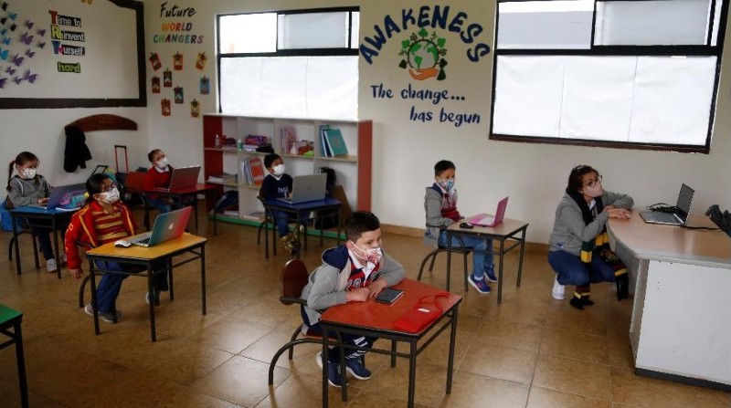 Imagen referencial. En el país, 583 195 estudiantes son parte del retorno progresivo a clases presenciales. Foto: Diego Pallero / EL COMERCIO.