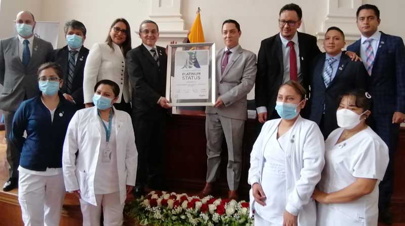Hospital del Seguro de Ambato recibe premio internacional
