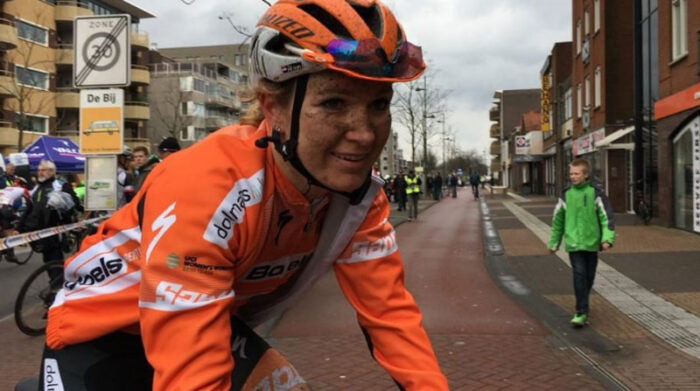 La ciclista neerlandesa Amy Pieters. Foto: Twitter @ciclo21