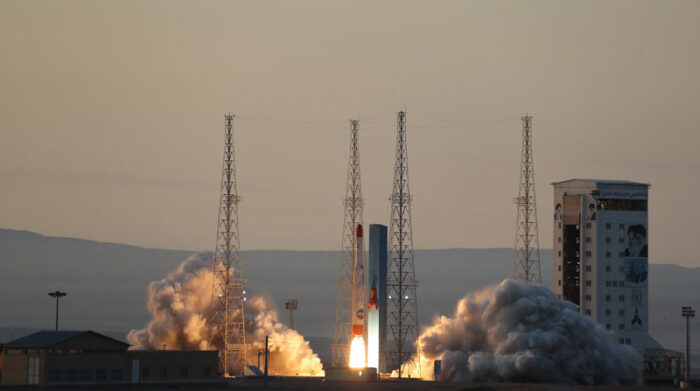 El satélite que fue lanzado, según el Gobierno, es de aplicación civil. Foto: EFE