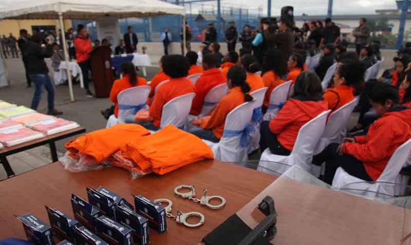 En una ceremonia efectuada en 2019, en el Centro de Rehabilitación de Cotopaxi, se entregaron insumos de control. Foto: archivo / EL COMERCIO