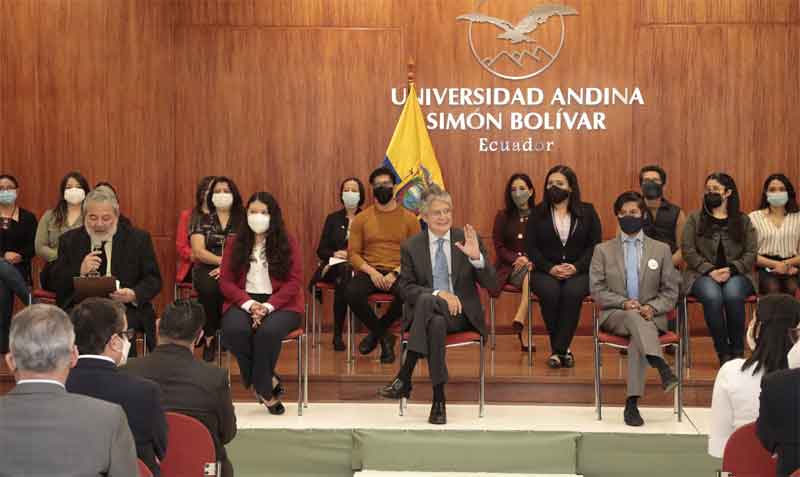 La presentación de los Lineamientos Generales de la Política Pública Anticorrupción se realizó en la Universidad Andina Simón Bolívar. Foto: Twitter Comunicación Ecuador