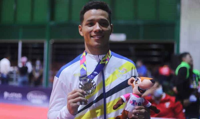 Bryan Garboa Murillo, de 20 años, ganó la medalla de oro en la categoría -60 kg en judo. Fotos: cortesía Comité Olímpico Ecuatoriano