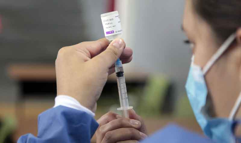 El Ministerio de Salud deberá publicar el número de vacunas que llegaron al Ecuador en la “fase 0” y la distribución realizada por provincias. Foto: Patricio Terán / EL COMERCIO
