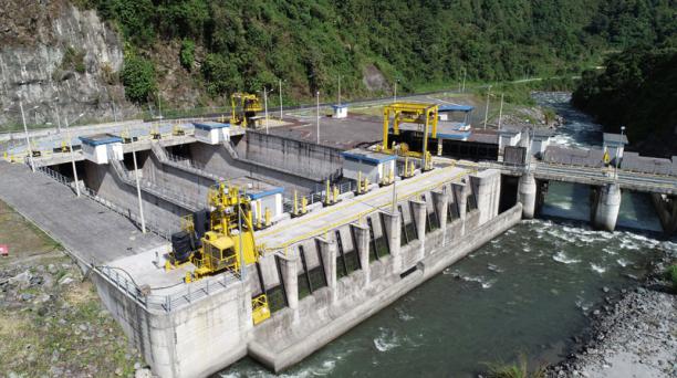 Proyecto hidroeléctrica Toachi - Pilatón, en la foto la captación de agua Pilatón. Foto: Archivo / Vicente Costales / EL COMERCIO
