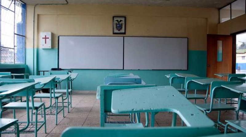 En cada aula deberá haber espacio de 2,25 metros cuadrados por persona. Foto: archivo / EL COMERCIO.