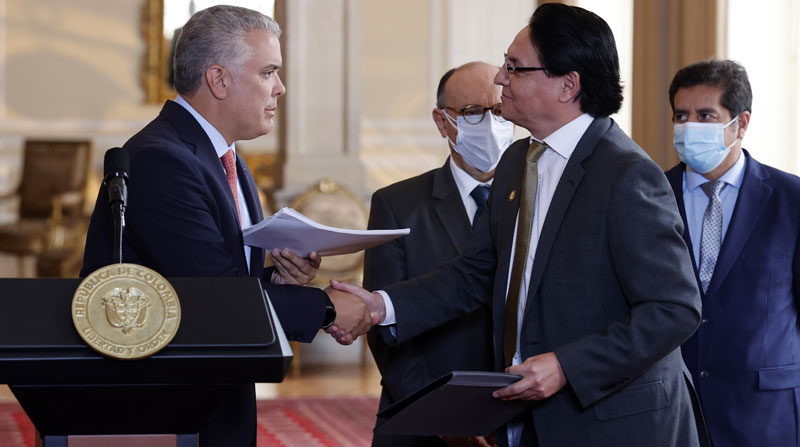 Los abogados de Saab se pronunciaron, después de que asambleístas ecuatorianos entregaran un informe de un supuesto entramado delictivo al presidente de Colombia, Iván Duque. Foto: EFE