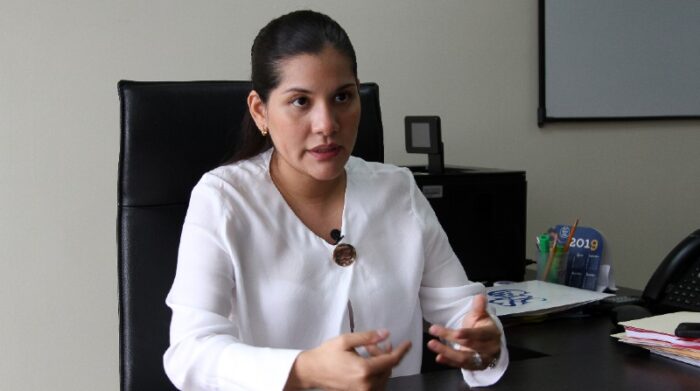 La presidenta del Consejo de Participación Ciudadana y Control Social Sofía Almeida, es cuestionada por los integrantes del Cpccs. Foto: Archivo / EL COMERCIO