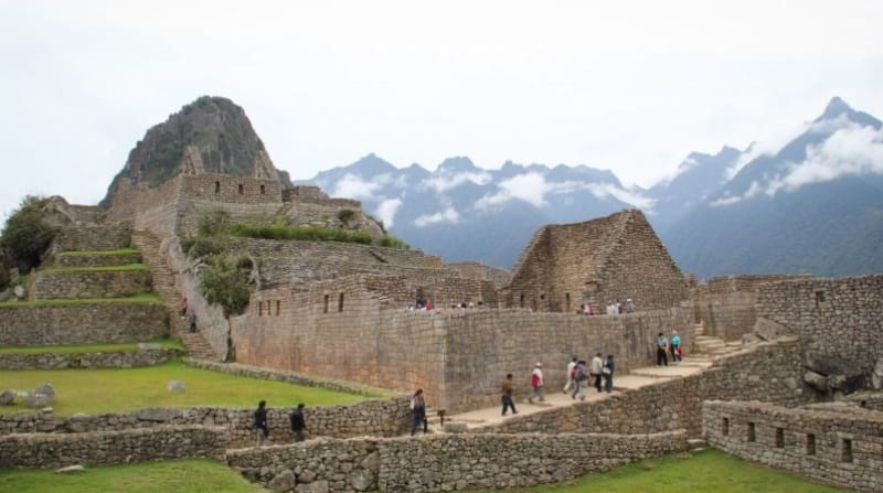El aforo de Machu Picchu en 2020 pasó de una capacidad máxima de 2 244 a 3 044 visitantes diarios, lo que permitiría un flujo de turistas de 1,1 millones a lo largo del año, cifra que estaría aún por debajo de los niveles previos a la pandemia. Foto: Tomada de la Dirección Desconcentrada de Cultura de Cusco en Perú