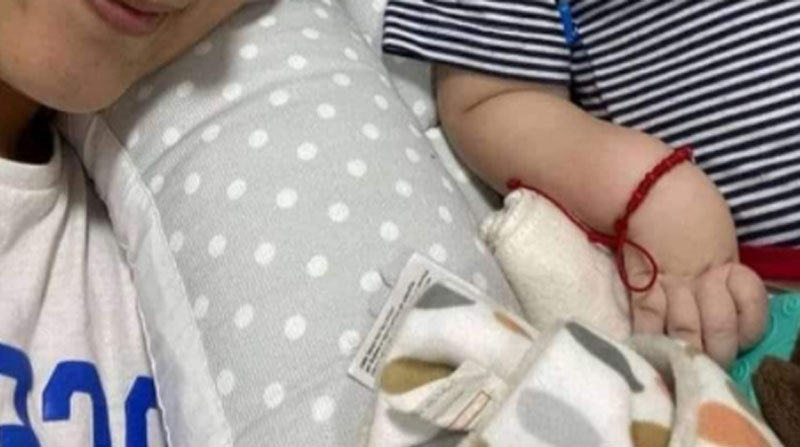 El bebé Derek sufría de atrofia muscular espinal y requirió la medicina más cara del mundo. Foto: Facebook