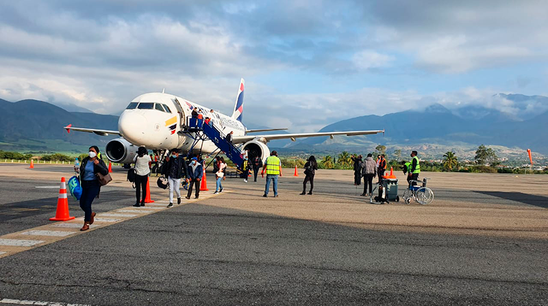 En la nueva ruta aérea de Latam se pueden encontrar vuelos desde USD 60. Foto: Cortesía