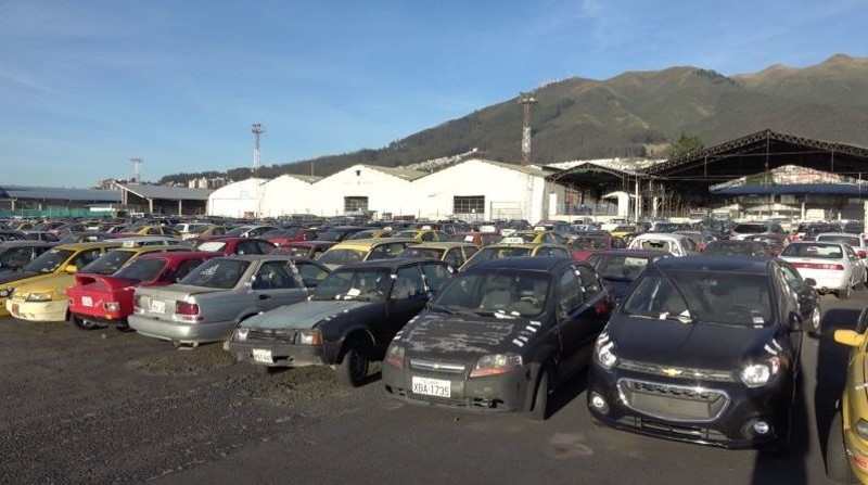 Se habilitó la liberación de los vehículos retenidos en los Centros de Retención Vehicular por haber infringido el Código Orgánico Integral Penal (COIP). Foto: Quito Informa