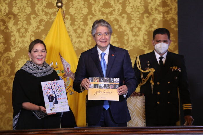 Presidente Guillermo Lasso dona USD 36.352,26 a organización benéfica, como sueldo acumulado de los primeros seis meses de Mandatario. Foto: Flickr Presidencia de Ecuador.