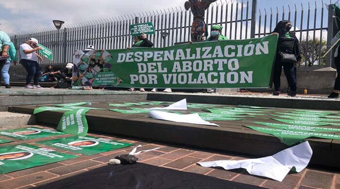 Colectivos de mujeres piden "ley justa y reparadora" en el caso de aborto por violación. Foto: EL COMERCIO