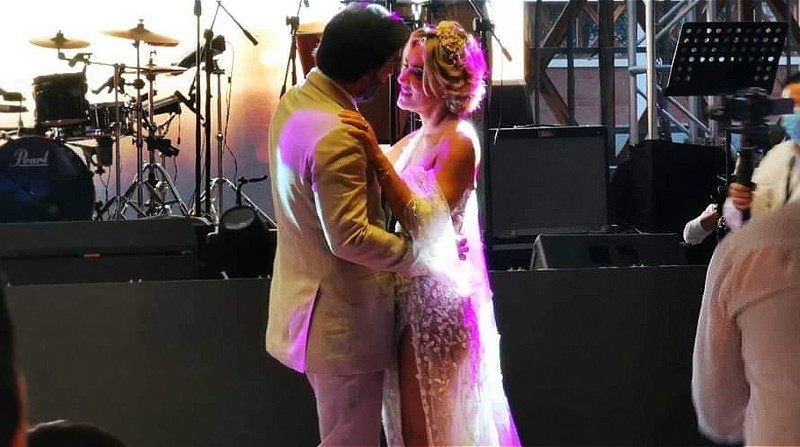 La alcaldesa de Guayaquil, Cynthia Viteri, se casó con el empresario Juan Carlos Váscones este lunes, 14 de febrero, Día del Amor y la Amistad. Foto: Redes Sociales