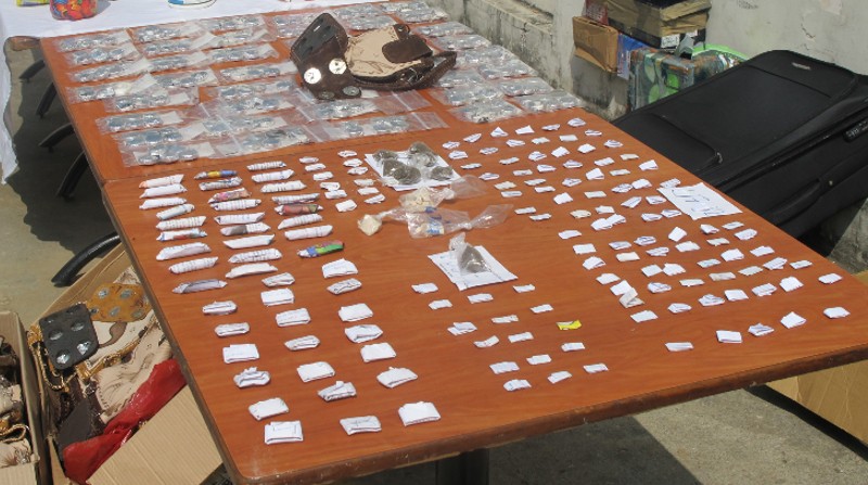 Fotografía referencial. Cocaína decomisada durante varios operativos. Foto: Archivo / Washington Paspuel / El Comercio