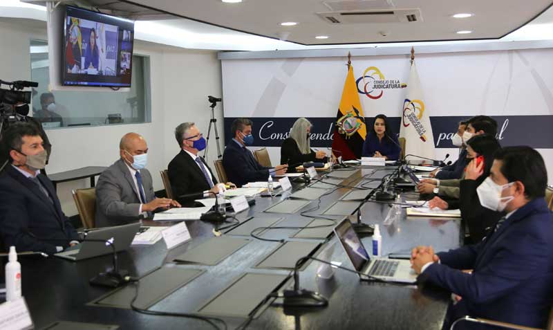 Desde el 2 de febrero el Consejo de la Judicatura está dirigido por Fausto Murillo, tras la renuncia de María del Carmen Maldonado (centro). Foto: archivo / EL COMERCIO