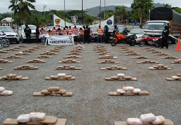 En el 2013, alias 'El Capi', alias 'Gato Farfán' y otros fueron detenidos durante un operativo en Guayas. Foto: Archivo.