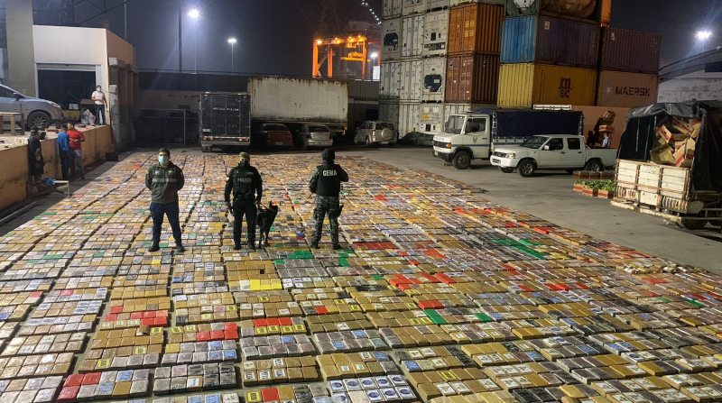 Cerca de siete toneladas de droga fueron incautadas en el Puerto de Guayaquil. Se presume que el destino final del cargamento era Bélgica. Foto: Cortesía Policía Nacional