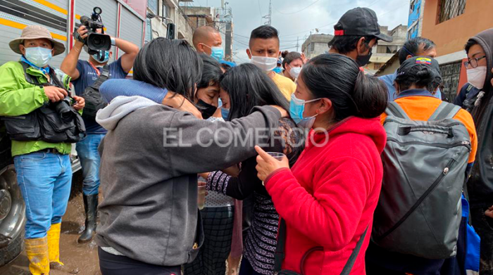 Dolor entre los familiares que perdieron a sus seres queridos. Foto: Patricio Terán / EL COMERCIO