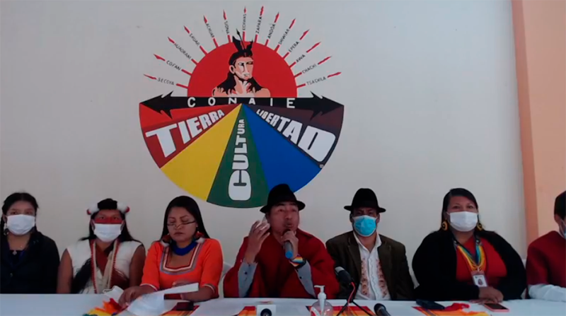 El presidente de la Conaie, Leonidas Iza, y dirigentes indígenas anuncian una convocatoria para formular la nueva Ley de Aguas. Foto: Captura de pantalla