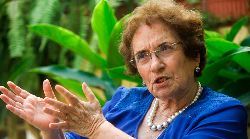 Nelsa Curbelo, mujer reconocida por su trabajo en el campo de los derechos humanos. Foto: EL COMERCIO