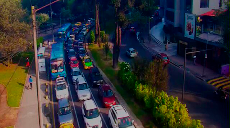 Tráfico en las avenidas Shyris y Eloy Alfaro, sentido norte-sur. Foto: ECU 911 Quito