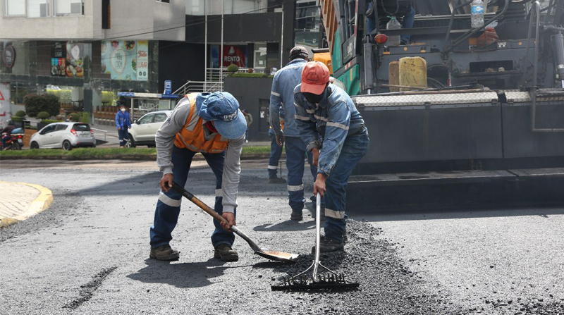 El deterioro de las calles de Quito afecta a los ciudadanos. Foto: Twitter Obras Quito