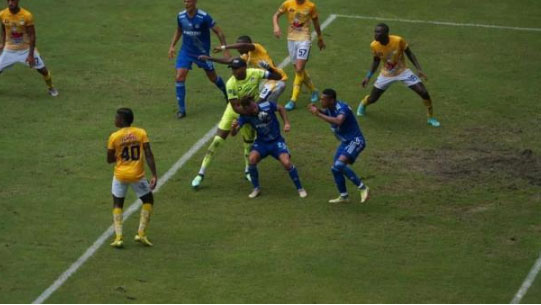 Esta jugada desató la pelea entre Máximo Banguera y Bruno Pitton. Foto: Instagram de Máximo Banguera