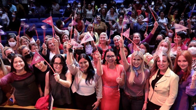 CNE busca que más mujeres participen en política
