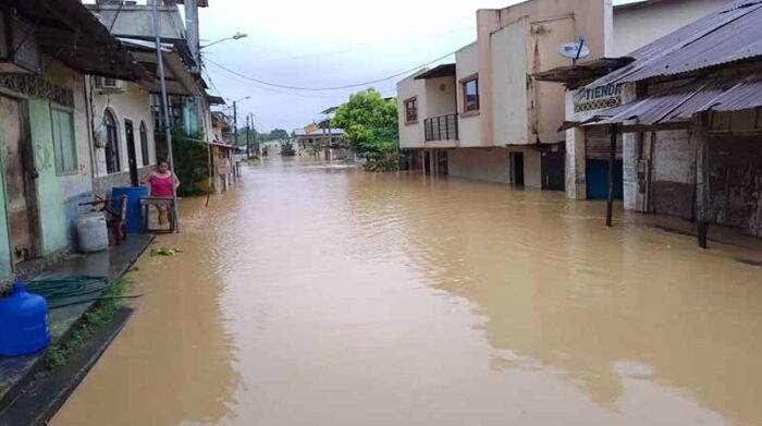 En la parroquial La Unión, en Babahoyo, en La Puntilla y áreas rurales se registró inundaciones. Foto: @Riesgos_Ec