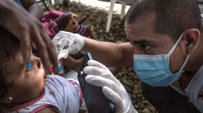 Equipo médico de MSF en Aguas Verdes, Perú. Foto: Max Cabellos Orcasitas