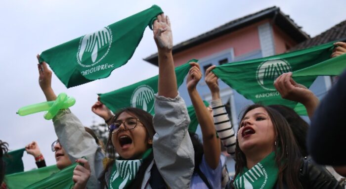 Imagen referencial. La Corte Constitucional despenalizó el aborto en casos de violación en Ecuador, en abril del 2021. Foto: archivo / EL COMERCIO.